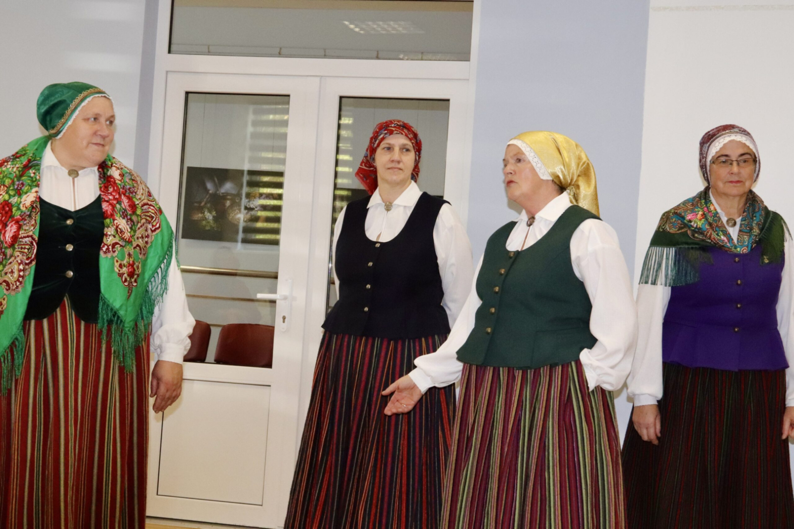 Dzied folkloras kopa