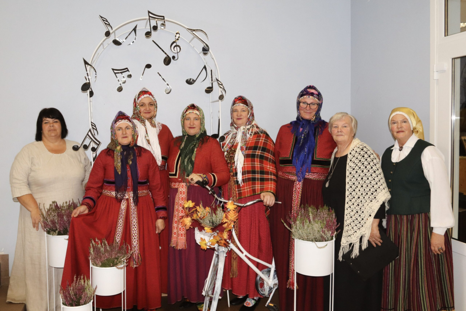 Etnogrāfiskais ansamblis “Maģie suiti”