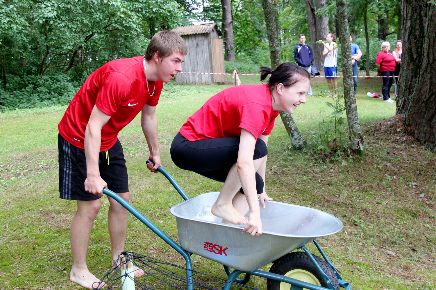 Sporta aktivitātes, vešana ķerrā