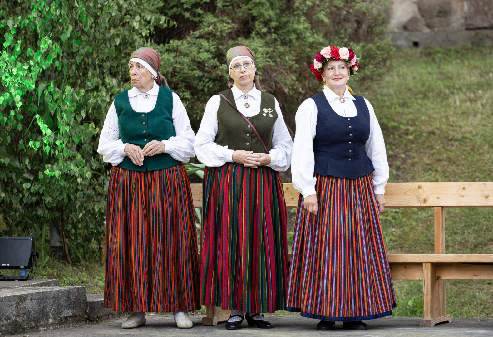 Piltenes estrādē izskan koncerts "Piltenes leģenda"
