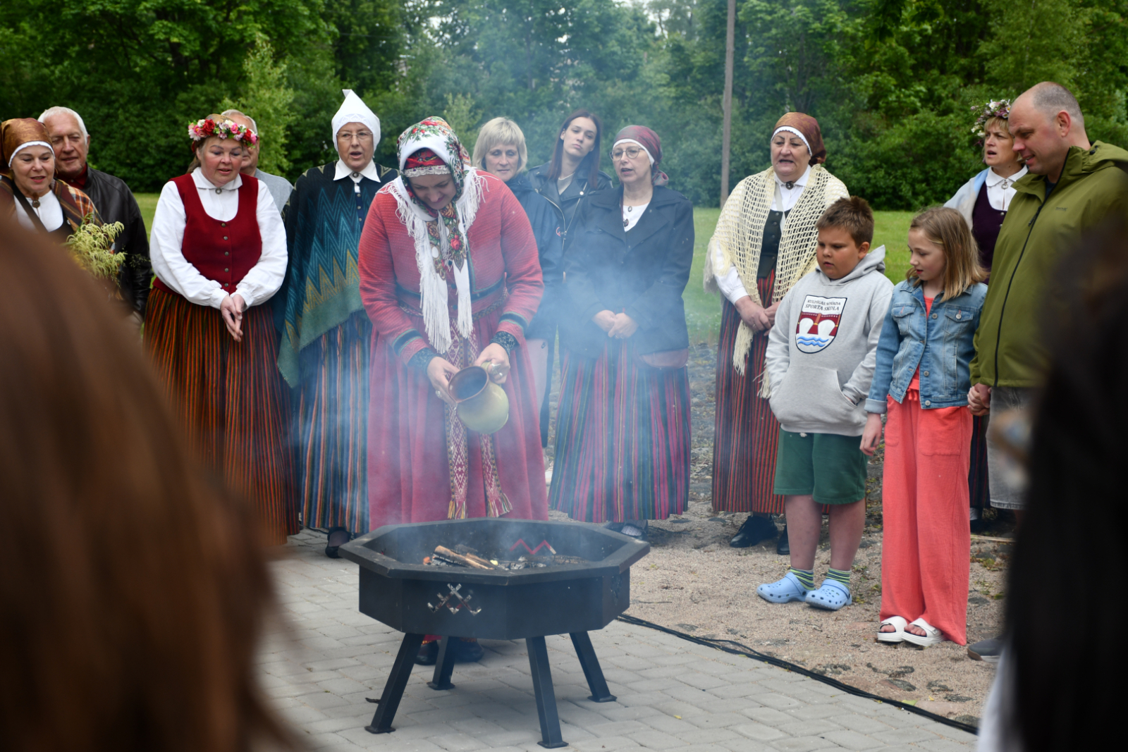 Dalība kamoliņu rituālā