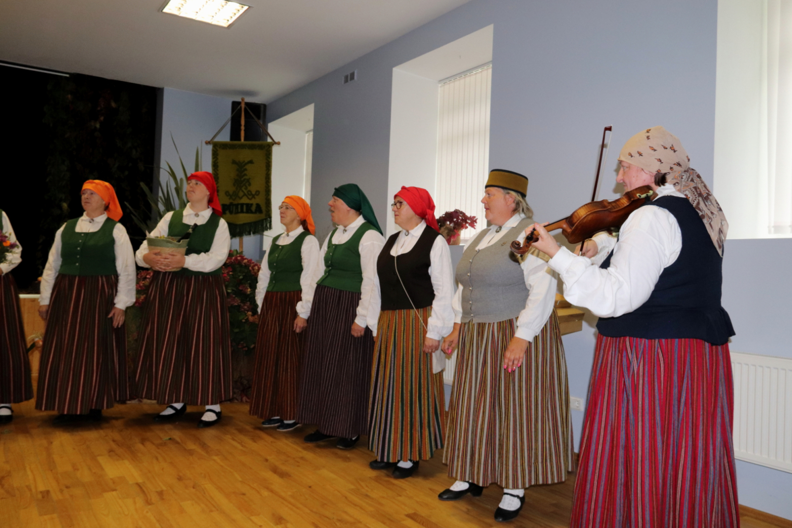Folkloras kopa sveic jubilārus