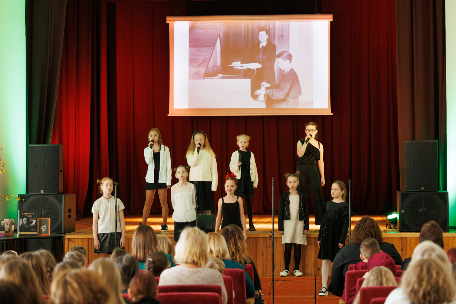 Ventspils novada skolēnu vokālo ansambļu un koru koncerts – sirsnīgs veltījums Raimonda Paula daiļradei