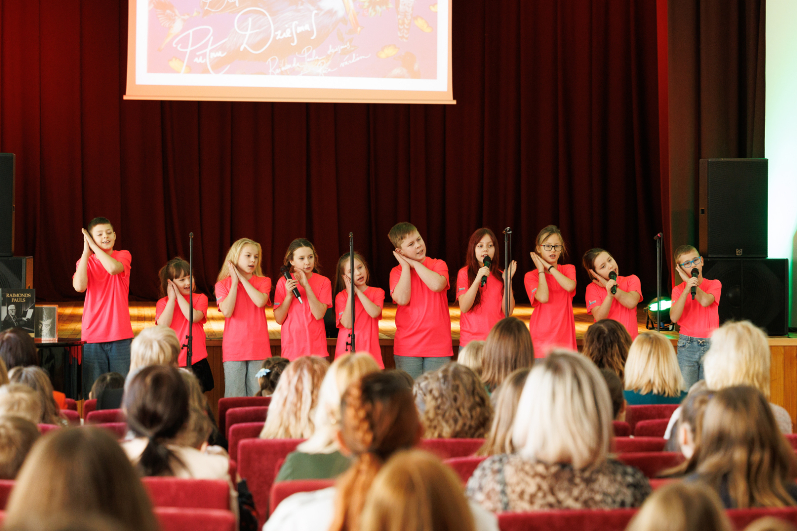 Ventspils novada skolēnu vokālo ansambļu un koru koncerts – sirsnīgs veltījums Raimonda Paula daiļradei