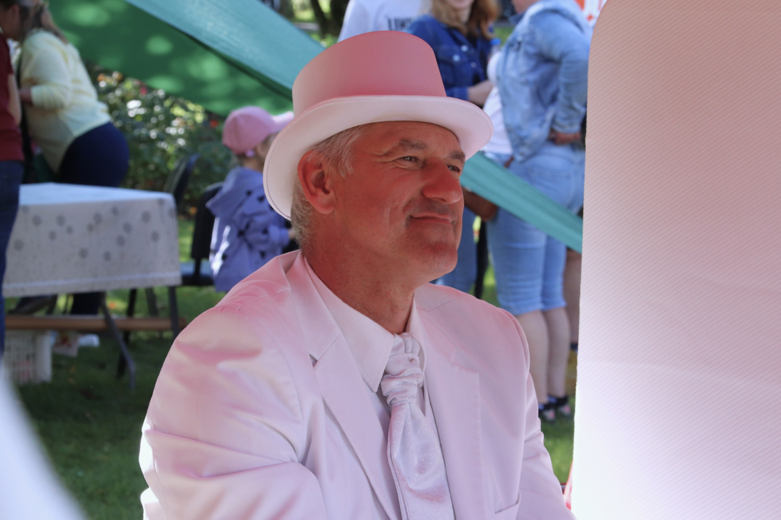 Sēņu festivālā bija ar amatierteātra dalībnieki
