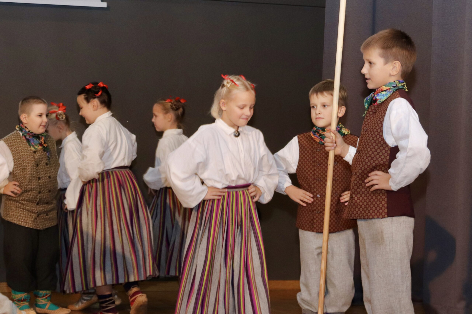 Dejo bērnu deju kolektīvs