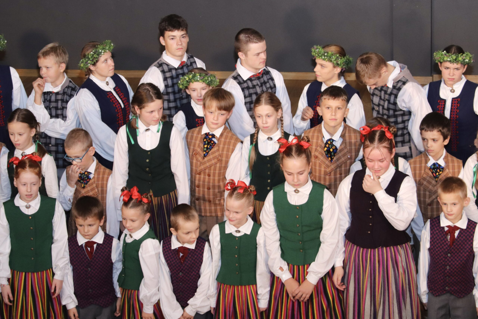 Dejo bērnu deju kolektīvs