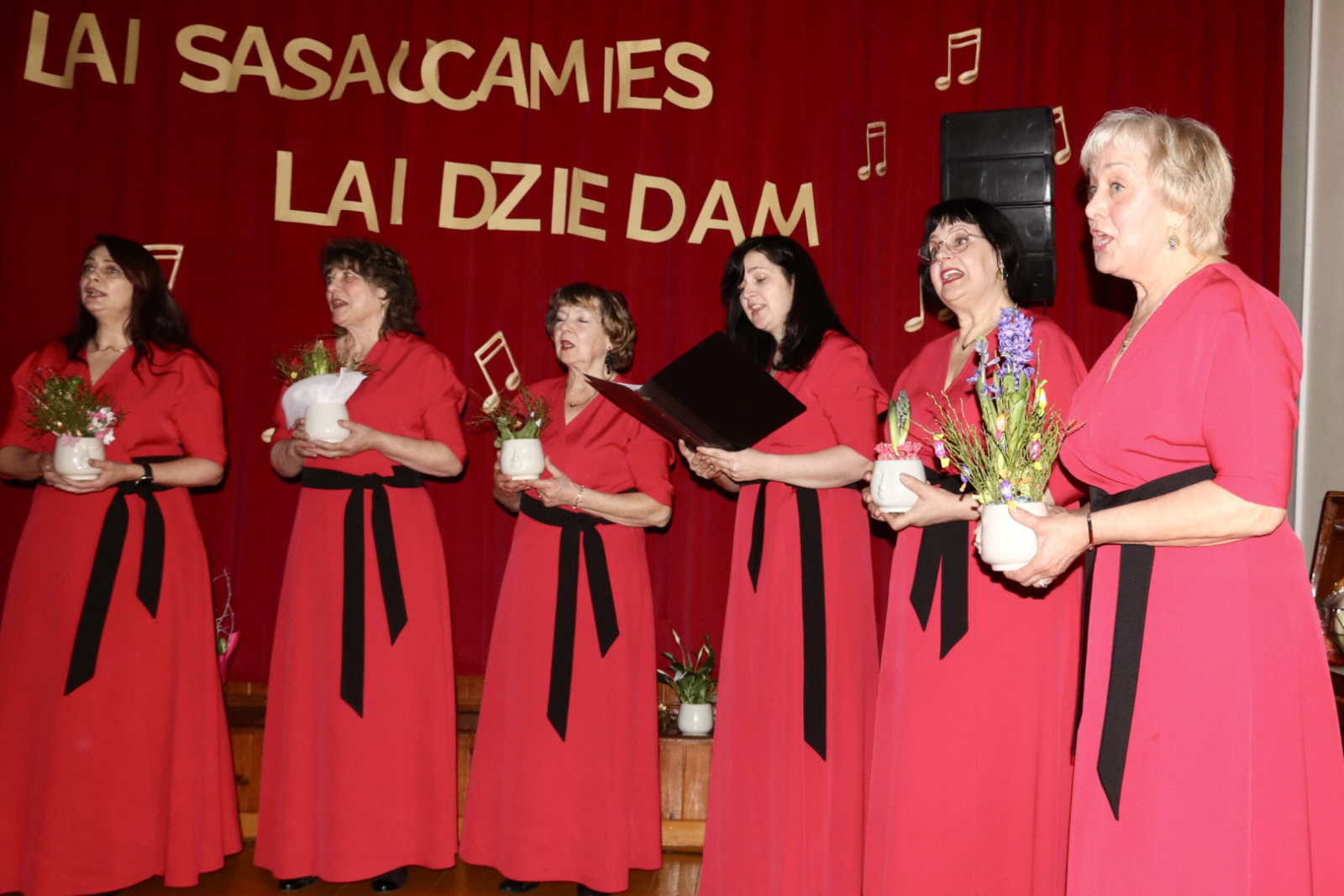 Dzied vokālais ansamblis