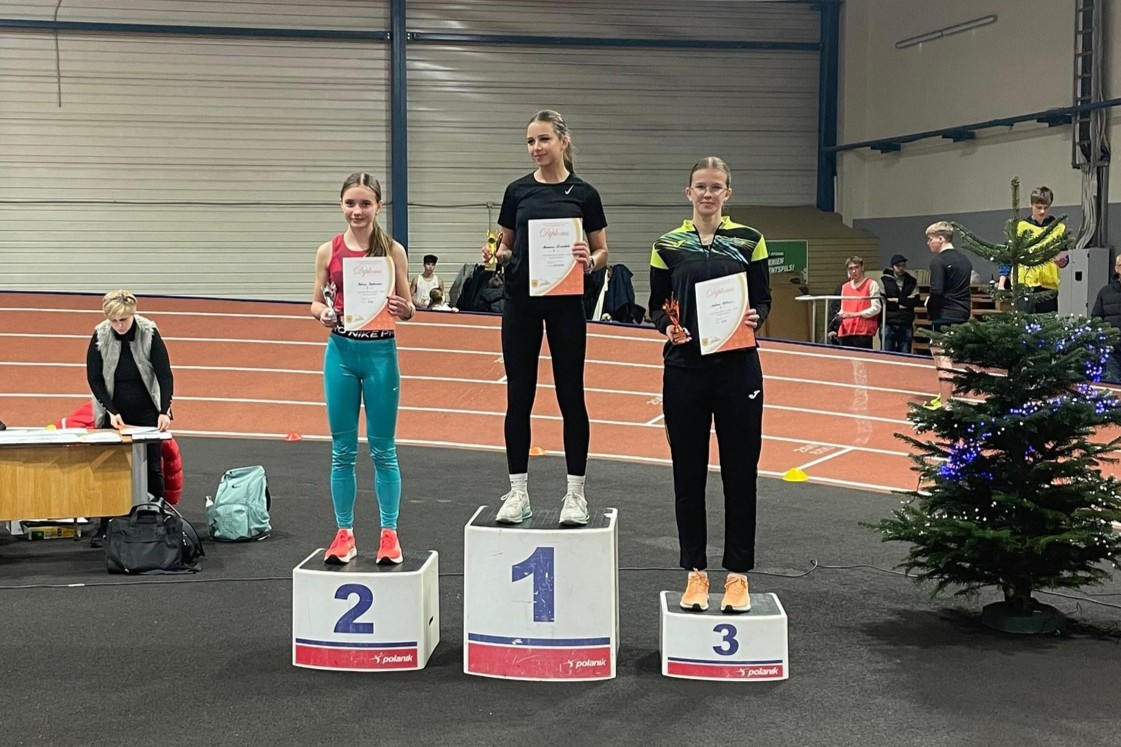 Sabīnei 3 vieta 60 metru skrējienā