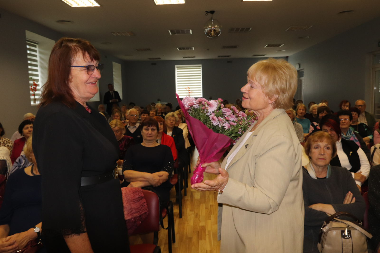 tradicionālajā rudens saietā pulcējās seniori no visiem novada pagastiem