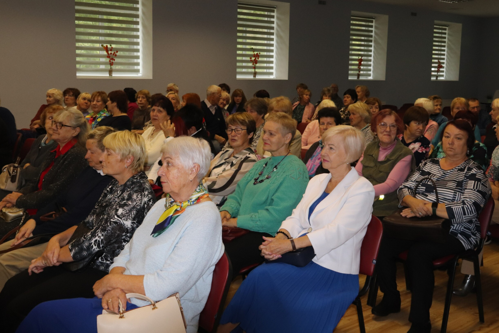 tradicionālajā rudens saietā pulcējās seniori no visiem novada pagastiem