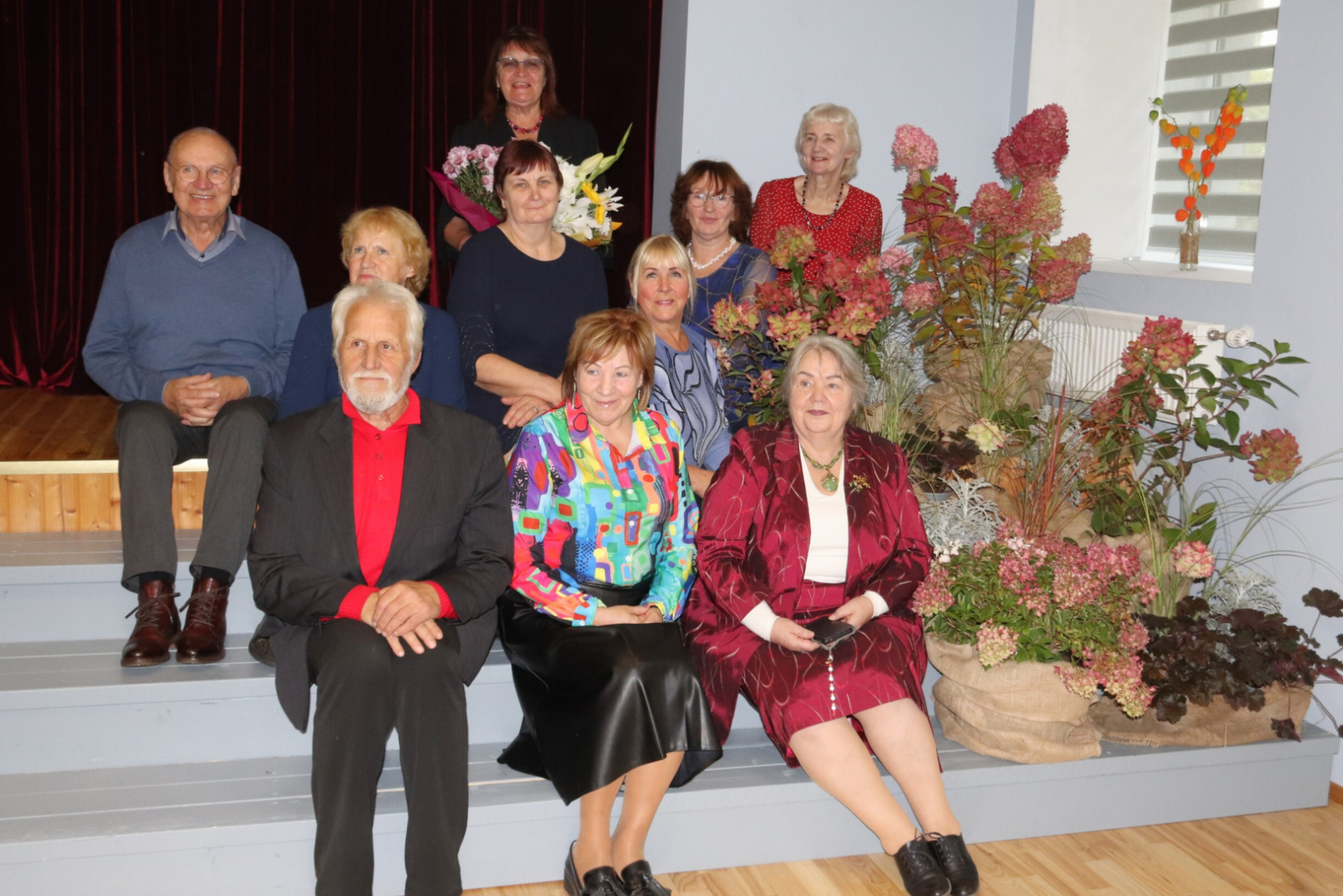 tradicionālajā rudens saietā pulcējās seniori no visiem novada pagastiem