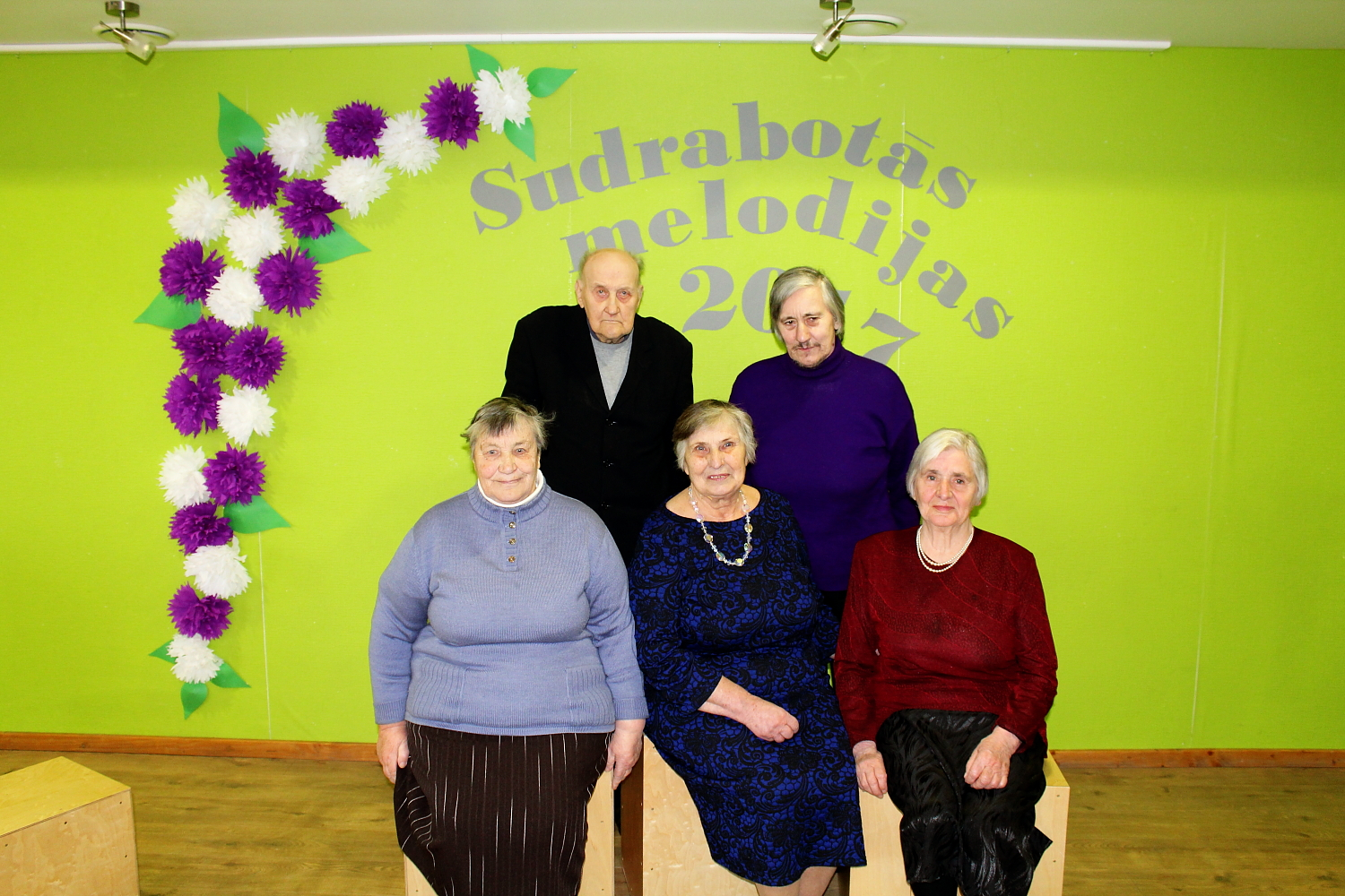 Senioru kopbilde