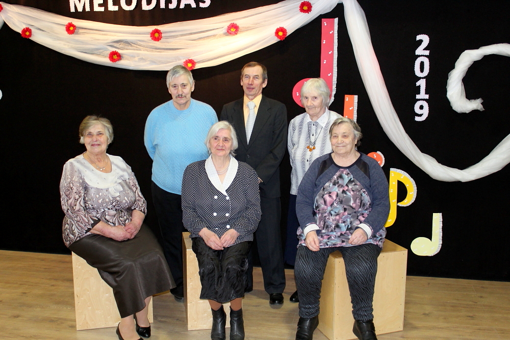 Senioru kopbilde