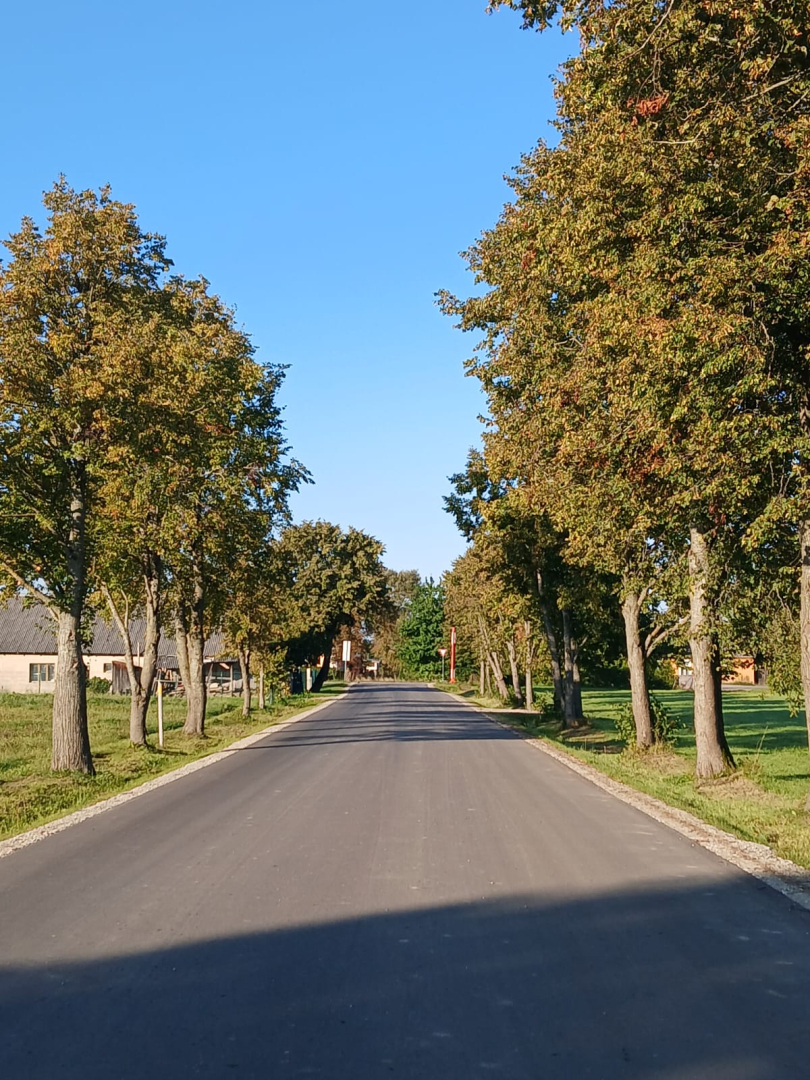 Pabeigta pašvaldības autoceļa pārbūve uzņēmējdarbības attīstībai  