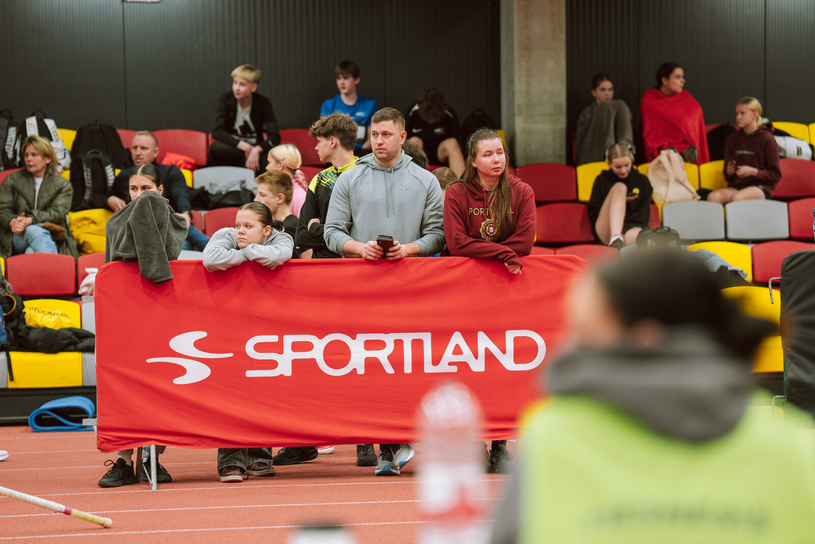 Treneri skatās sportistus