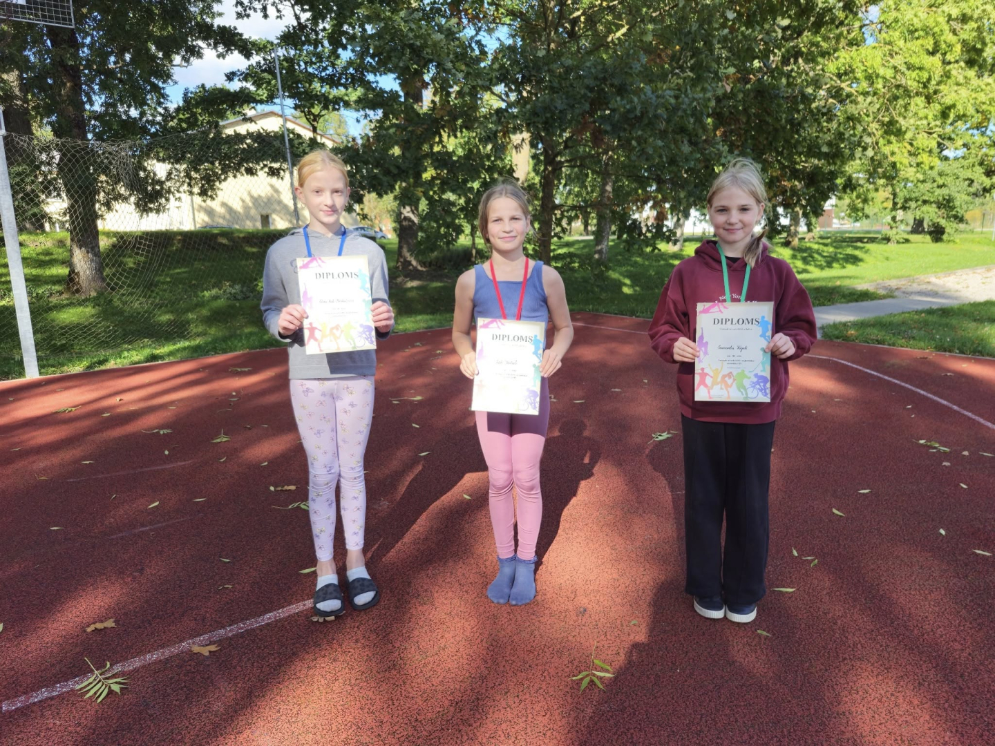 Apbalvoti sportisti U12 vecuma grupā