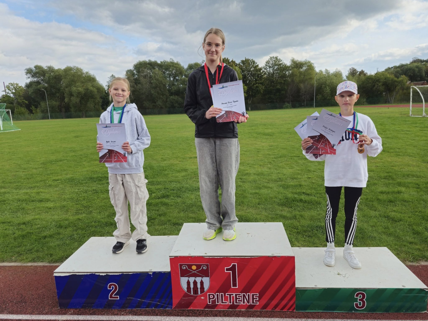 Piltenes stadionā notika Ventspils novada BJSS rudens sacensības U14 grupai