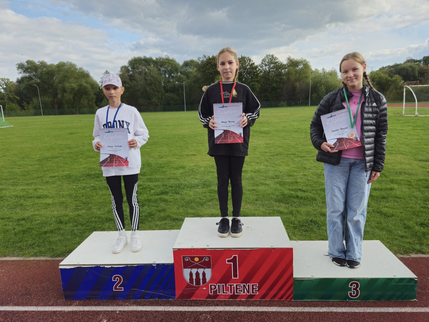 Piltenes stadionā notika Ventspils novada BJSS rudens sacensības U14 grupai