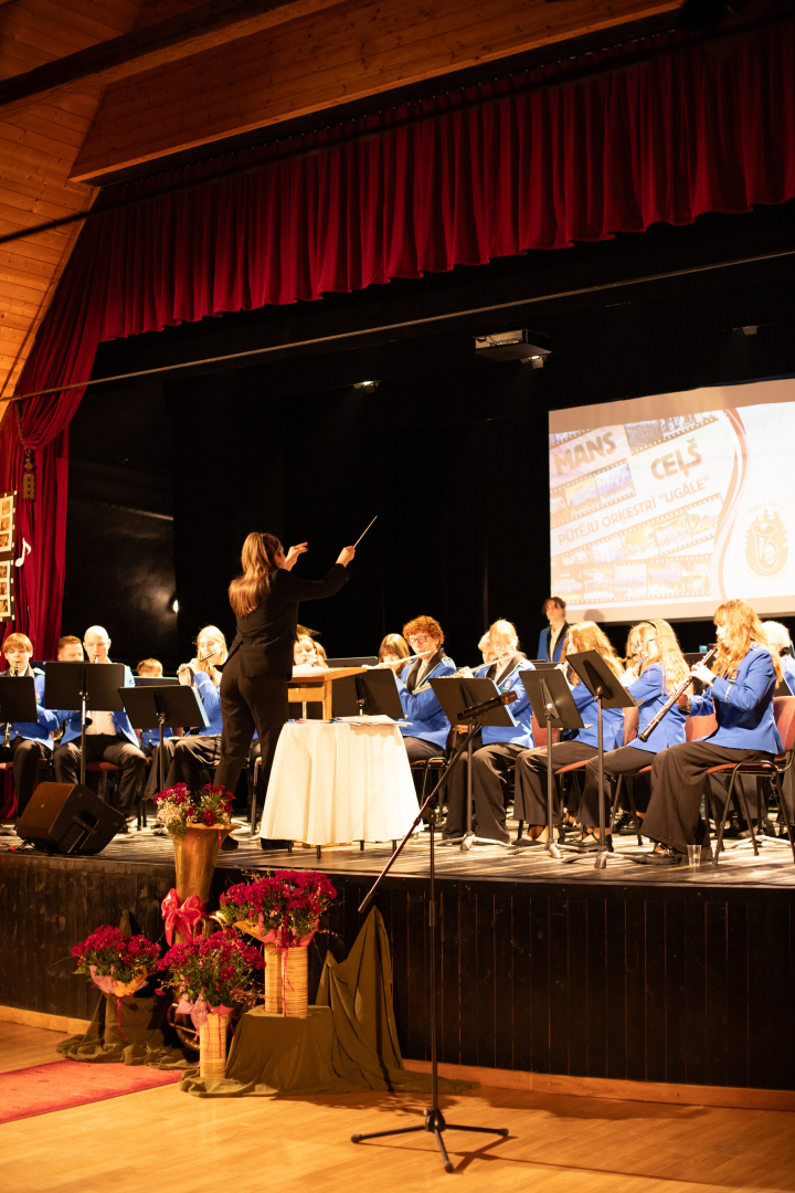 Pūtēju orķestris “Ugāle” svin 55 gadu jubileju