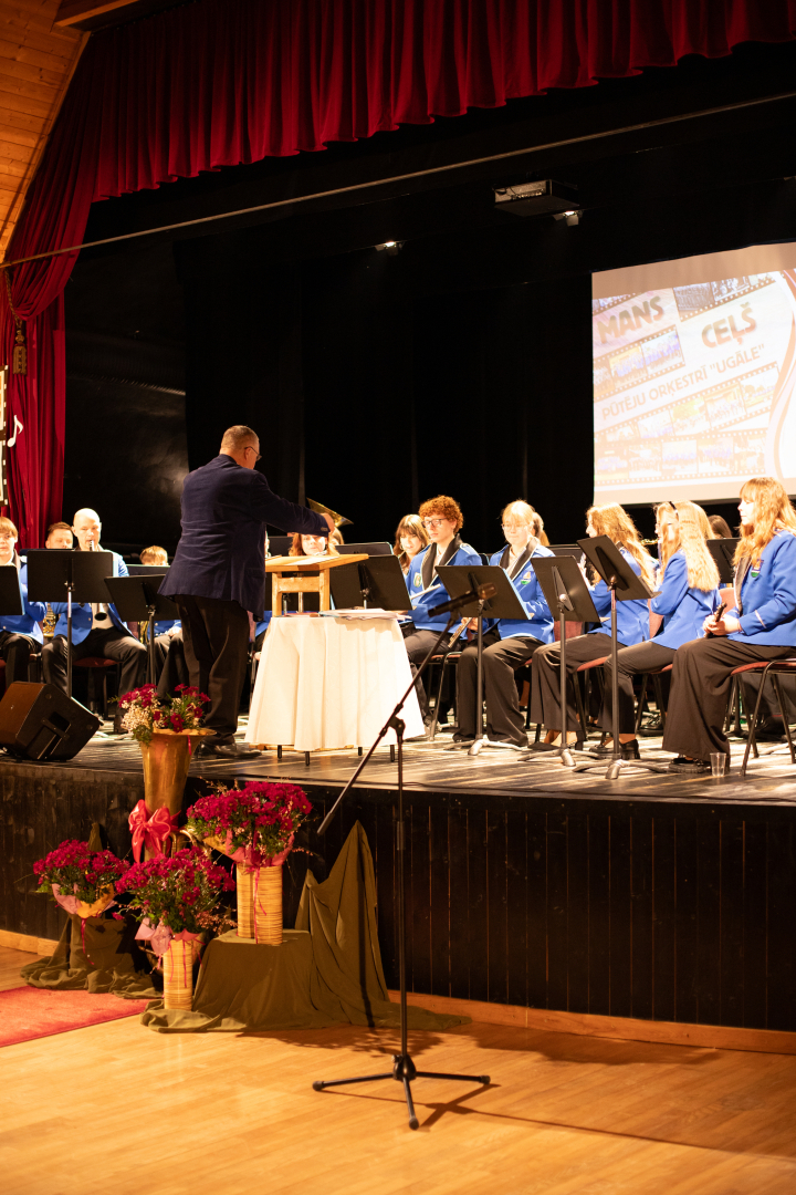 Pūtēju orķestris “Ugāle” svin 55 gadu jubileju