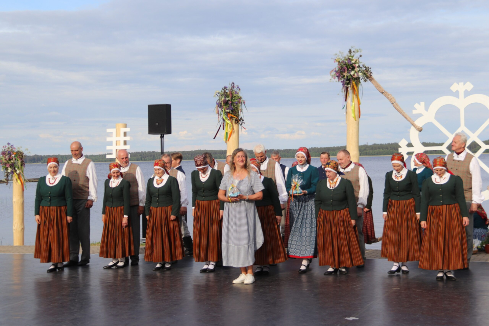 Deju kolektīva foto