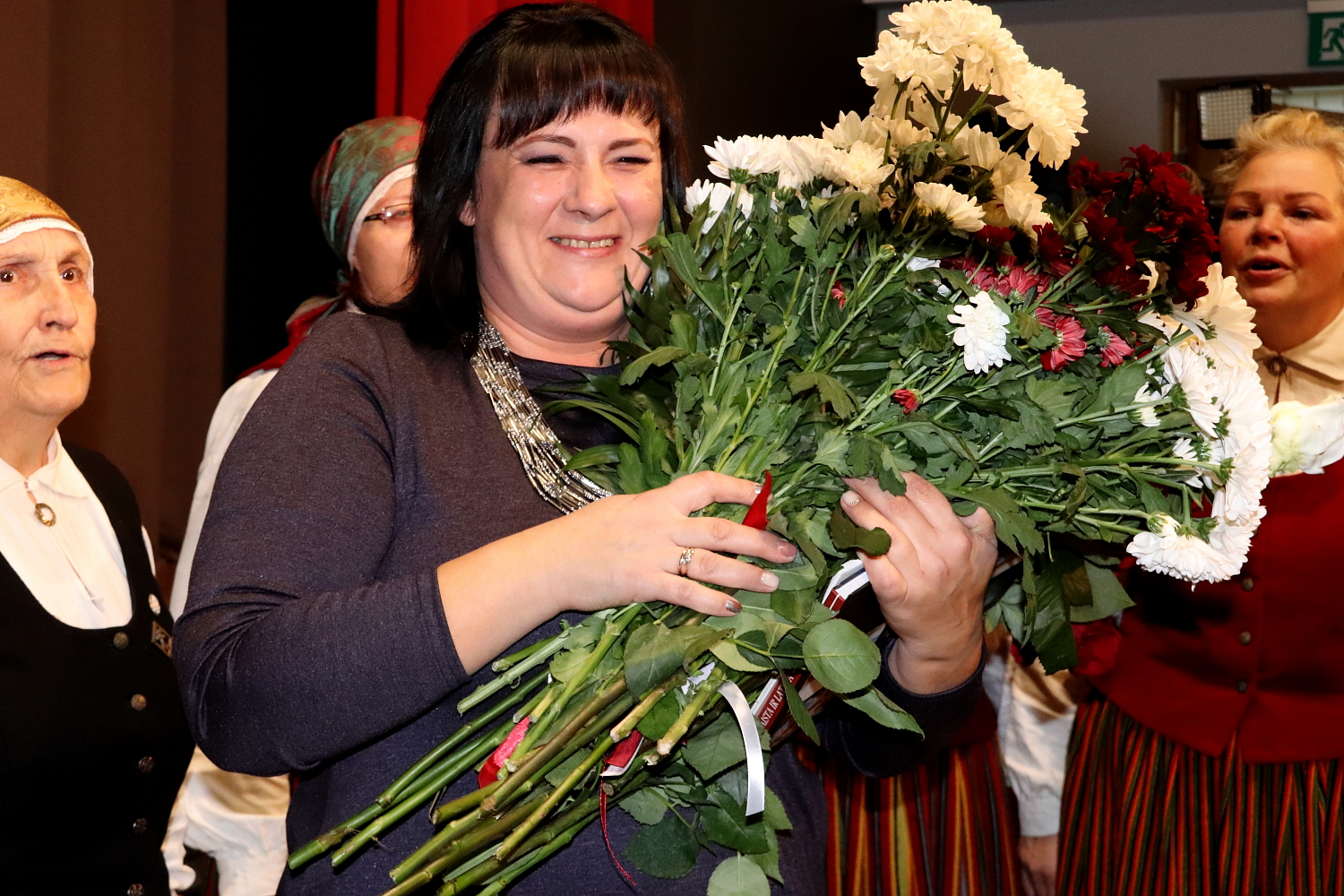 Apbalvotais ar ziediem