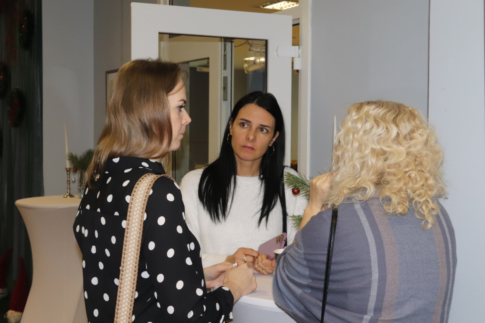 Vecāki savstarpējās sarunās