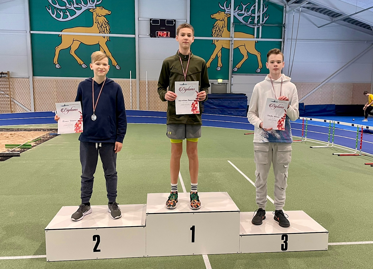 Sportisti ar diplomiem