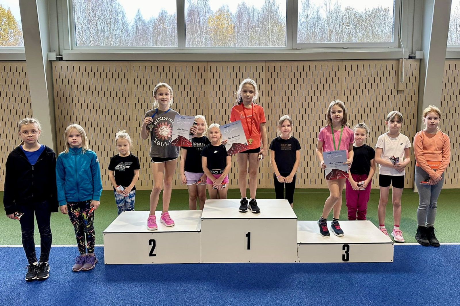 Sportisti ar diplomiem