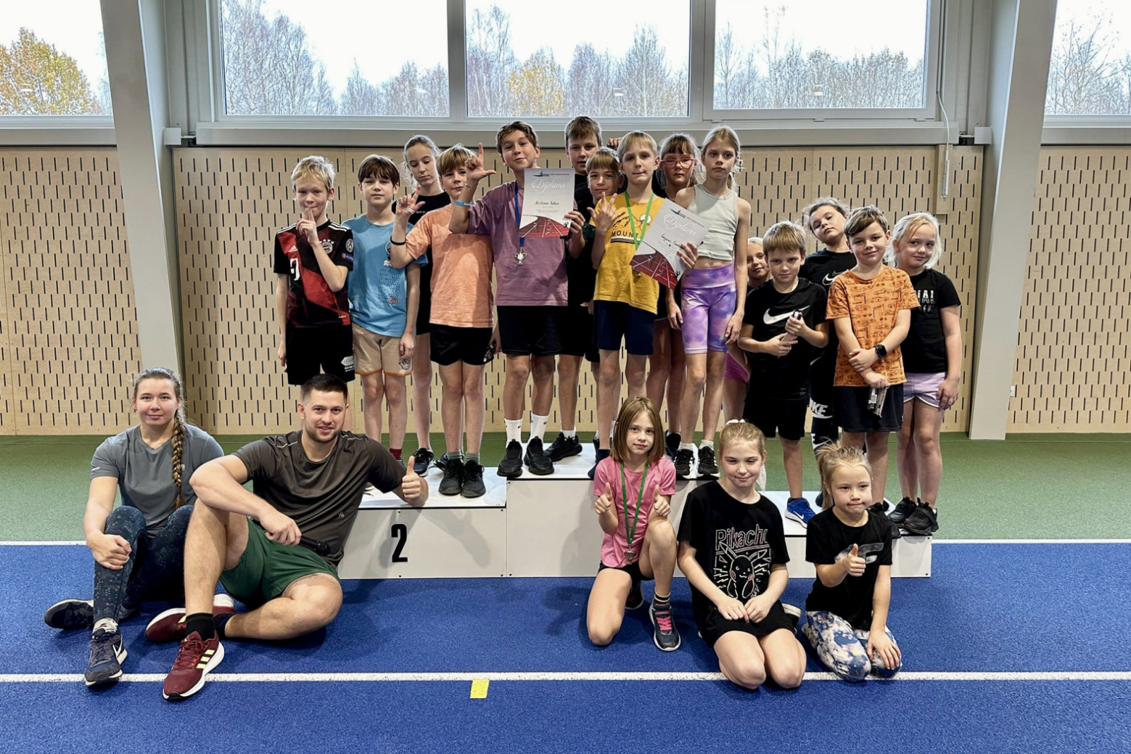 Sportisti ar diplomiem
