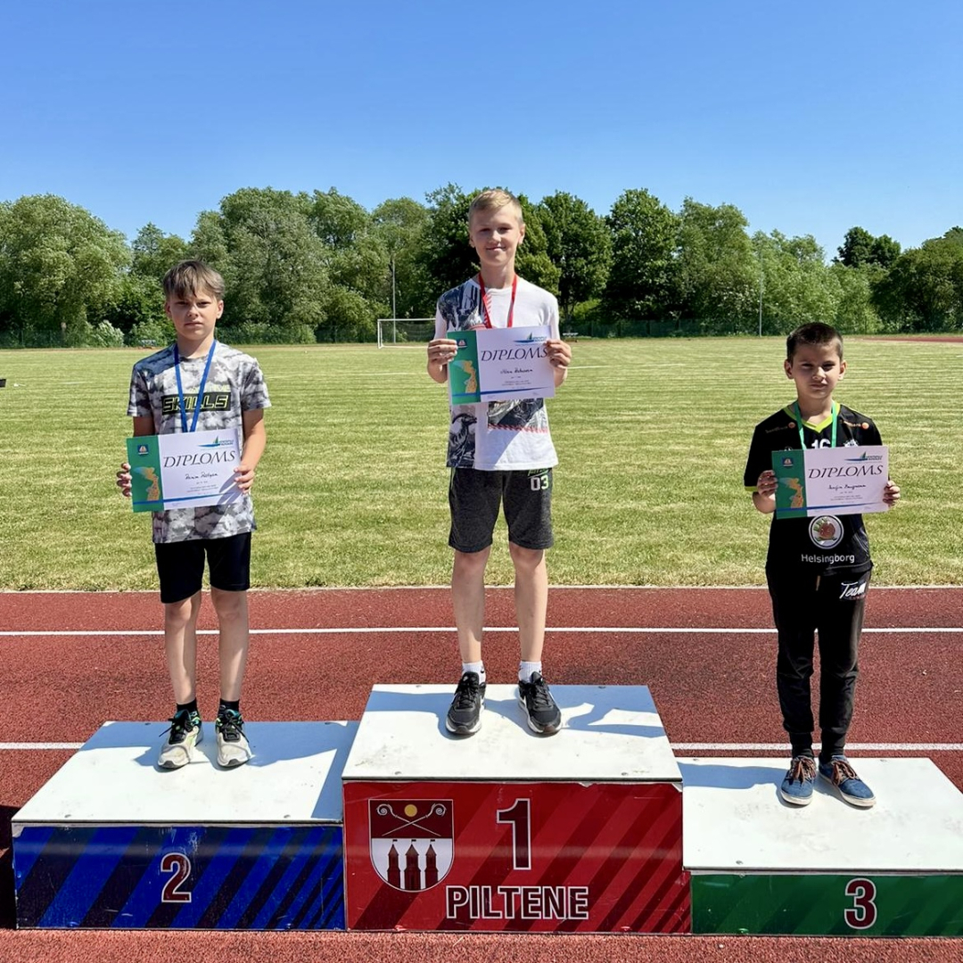 Sportisti ar diplomiem