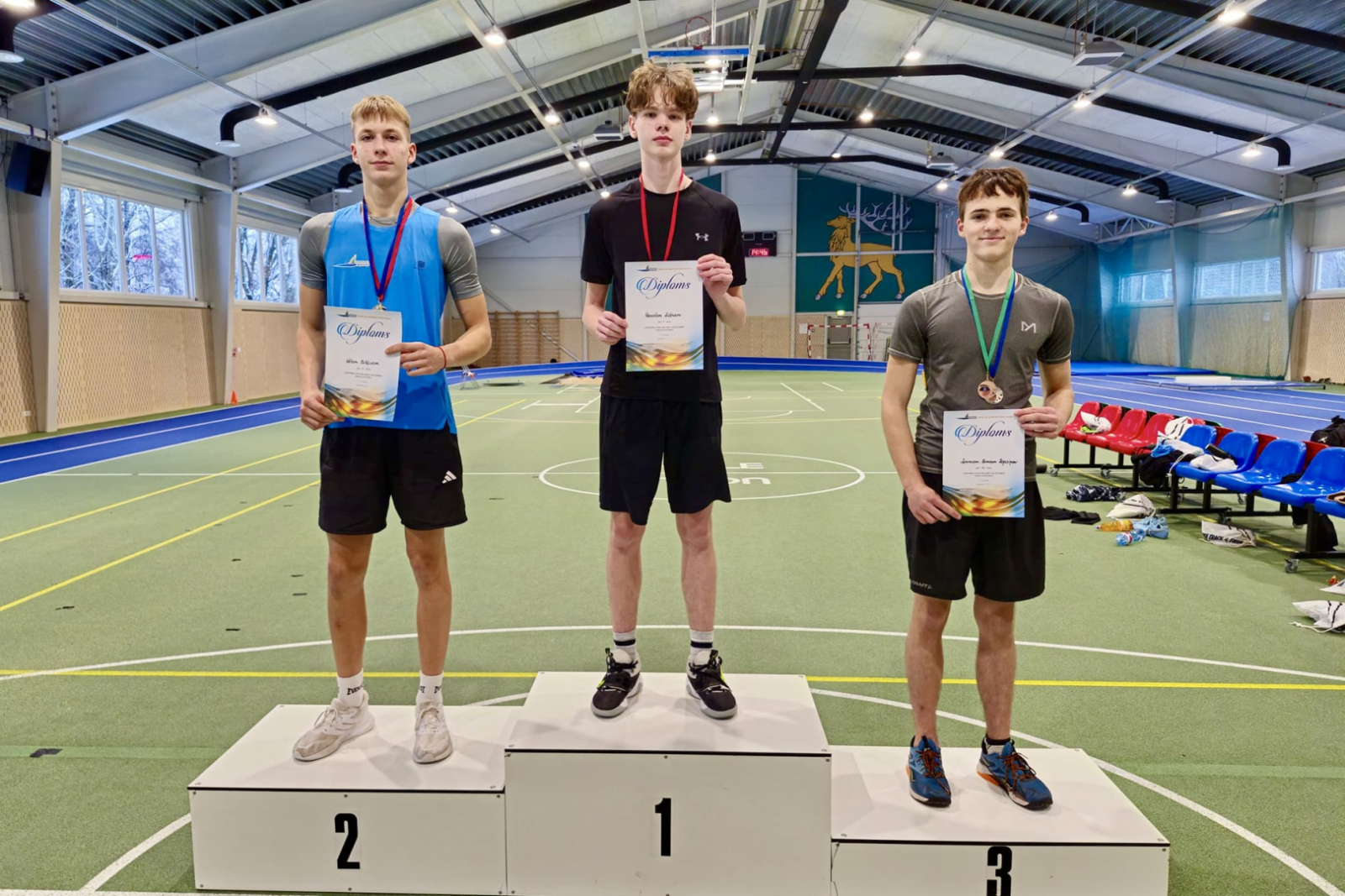 Sportisti ar diplomiem