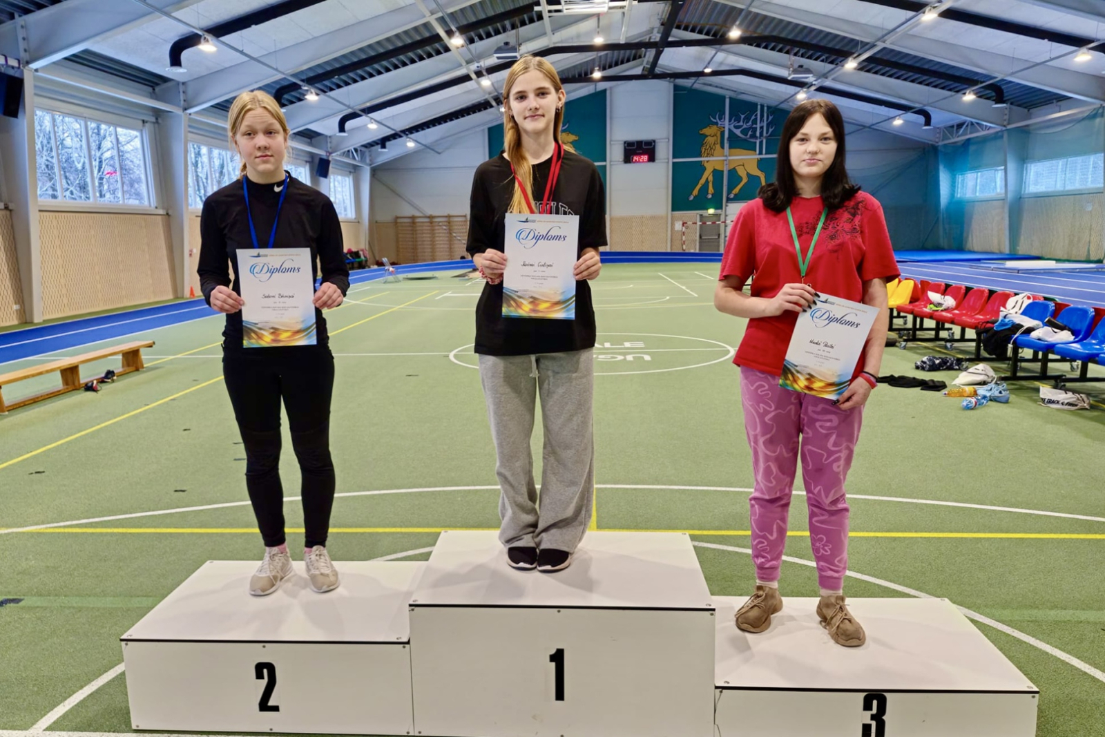 Sportisti ar diplomiem