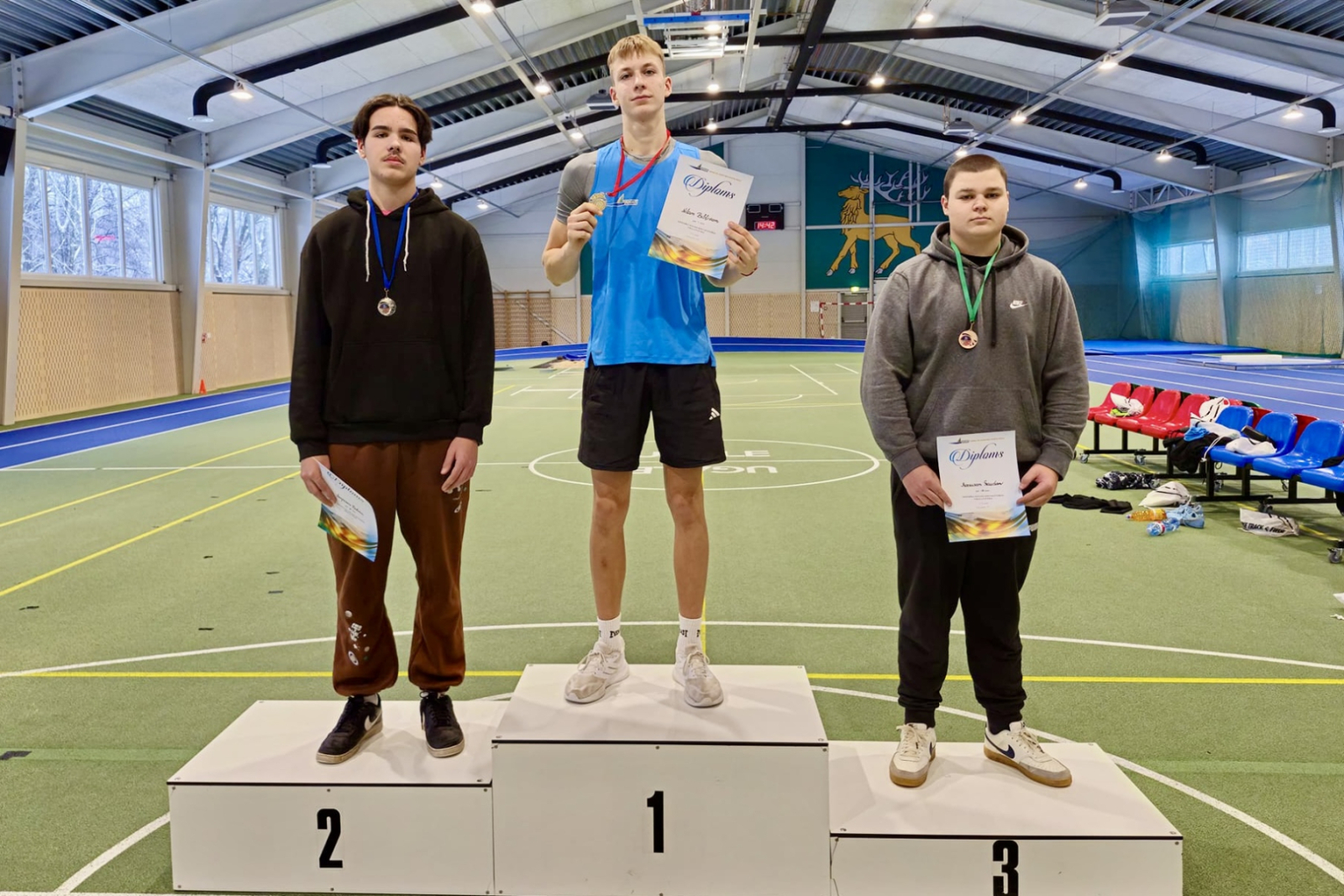 Sportisti ar diplomiem
