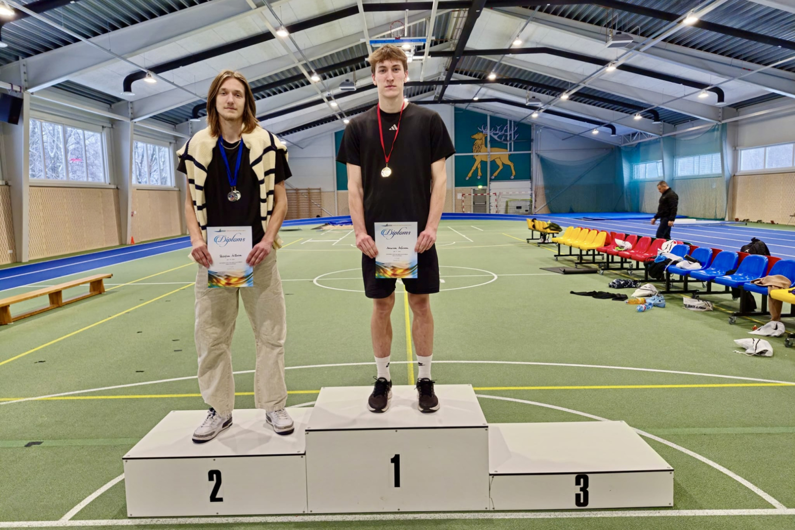 Sportisti ar diplomiem