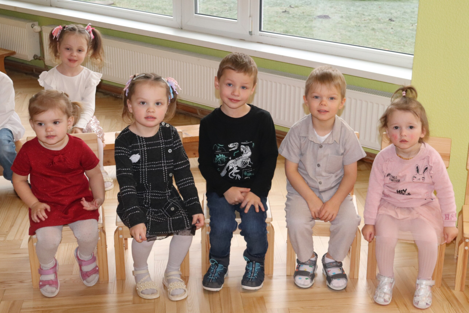 Vārves "Zīļuka" bērni priecājās par svētkiem