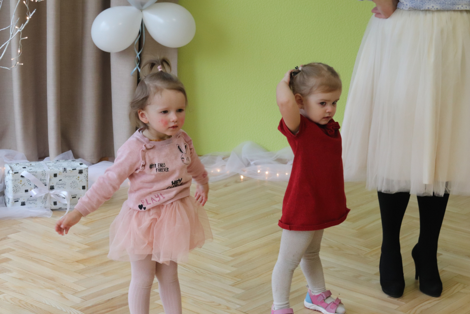 Vārves "Zīļuka" bērni priecājās par svētkiem