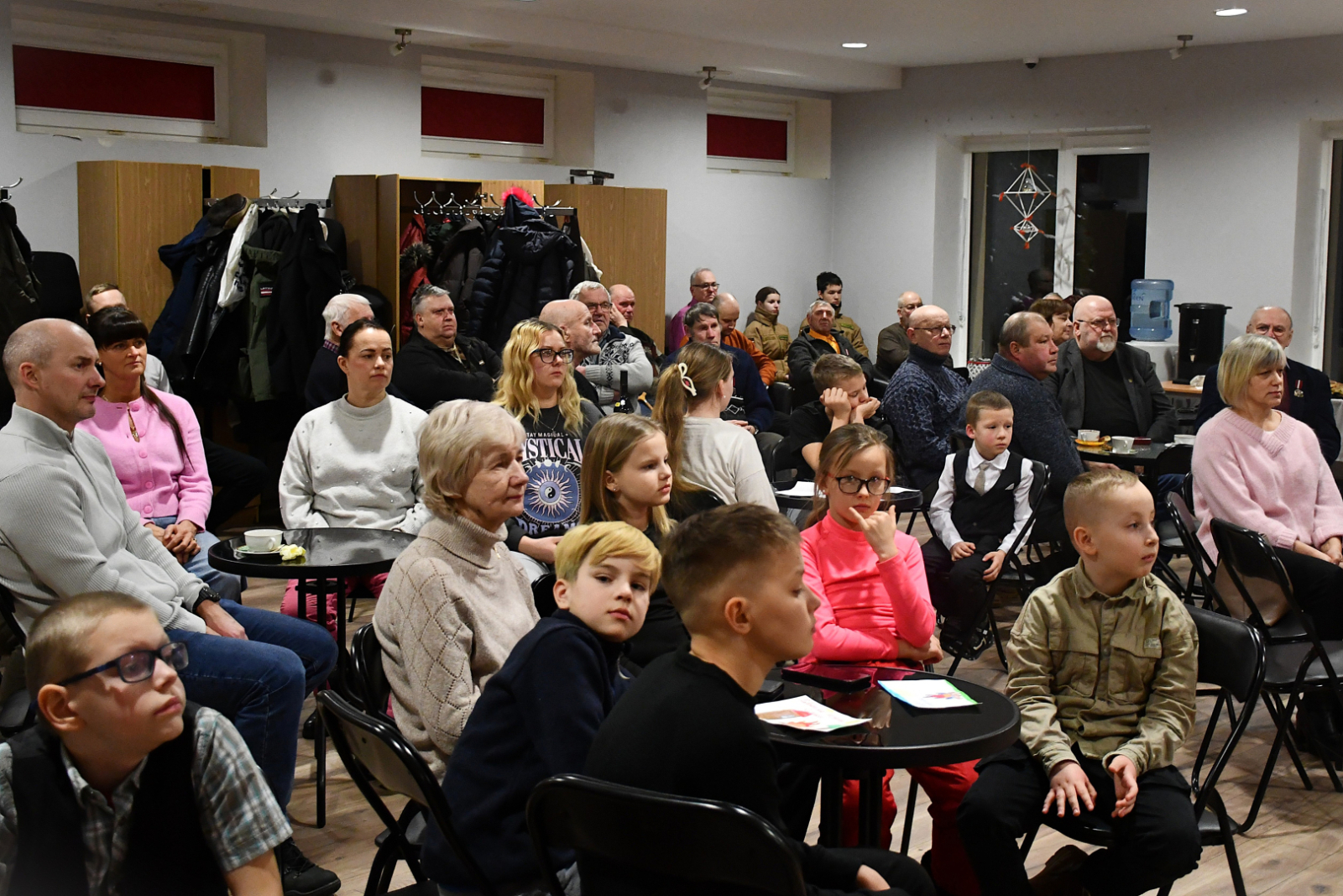 Puzes jaunieši un barikāžu dalībnieki 