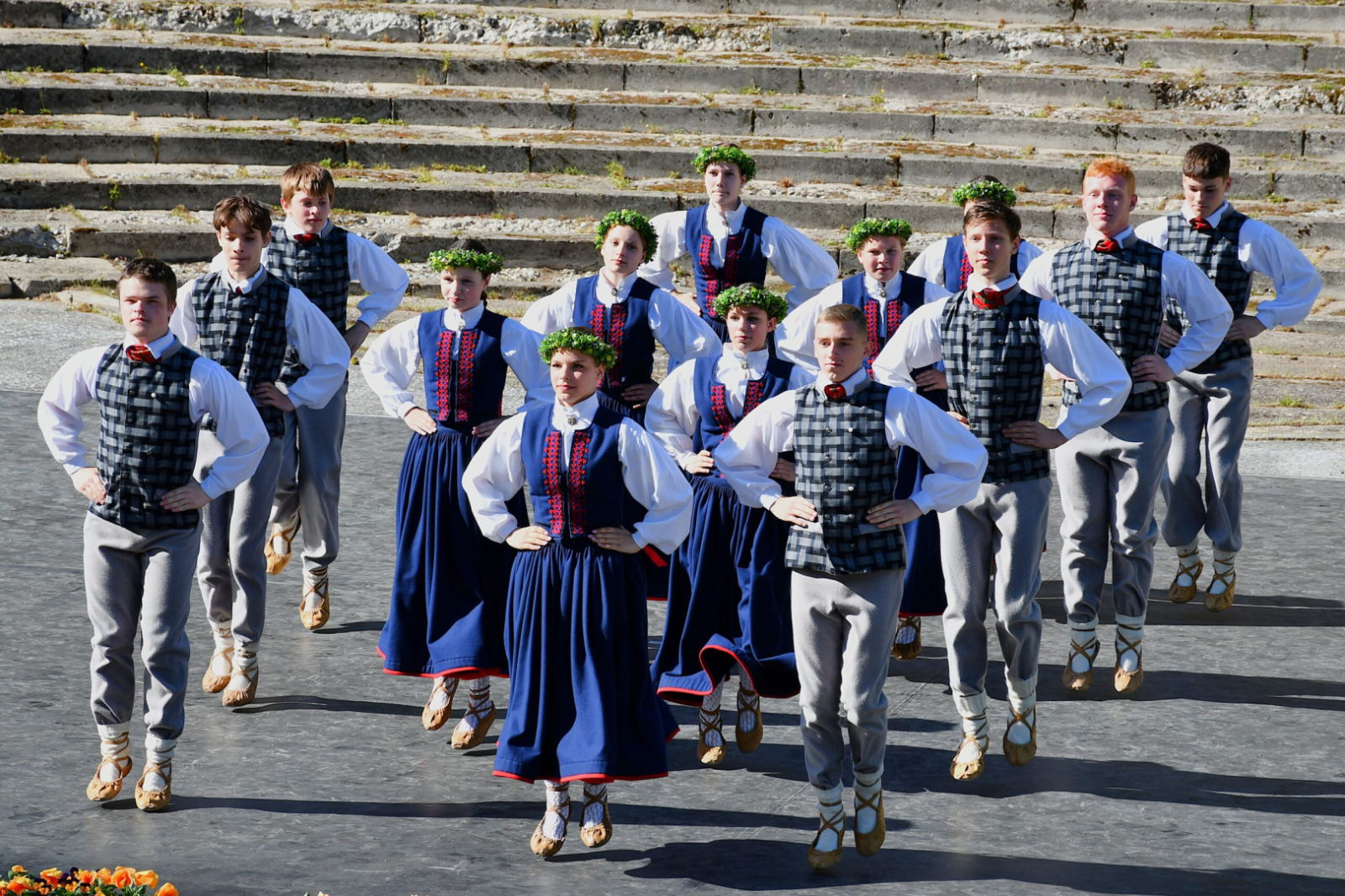 Dejo bērnu deju kolektīvs