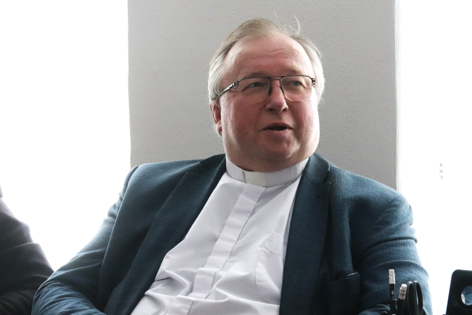 Pašvaldība un garīdznieki vienojas par ciešāku sadarbību Ventspils novadā