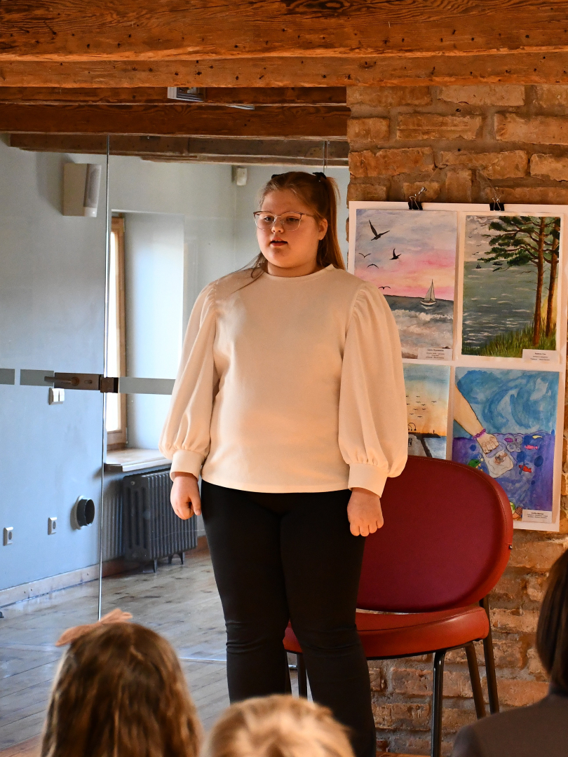 Jaunieši daiļrunātāju konkursā