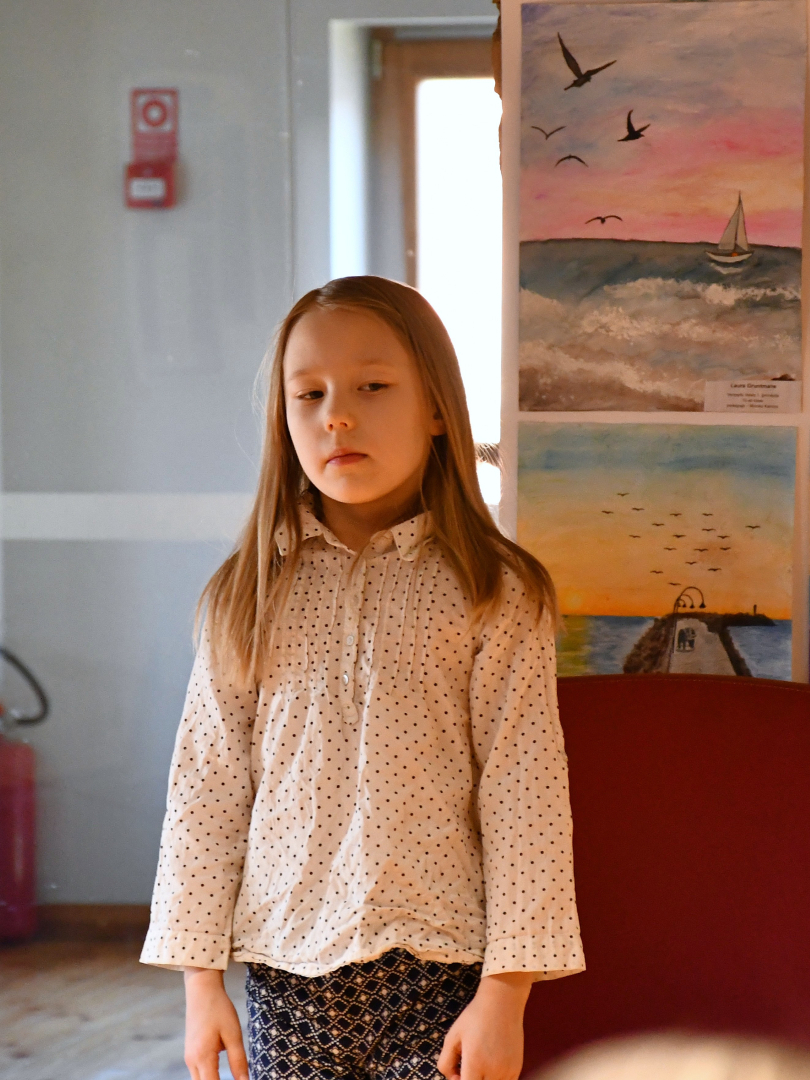 Jaunieši uzstājās skatuves konkursā