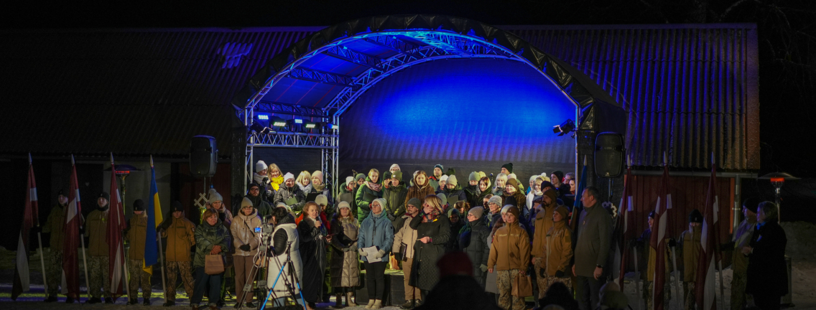 Popē notika labdarības pasākums Ukrainas armijai