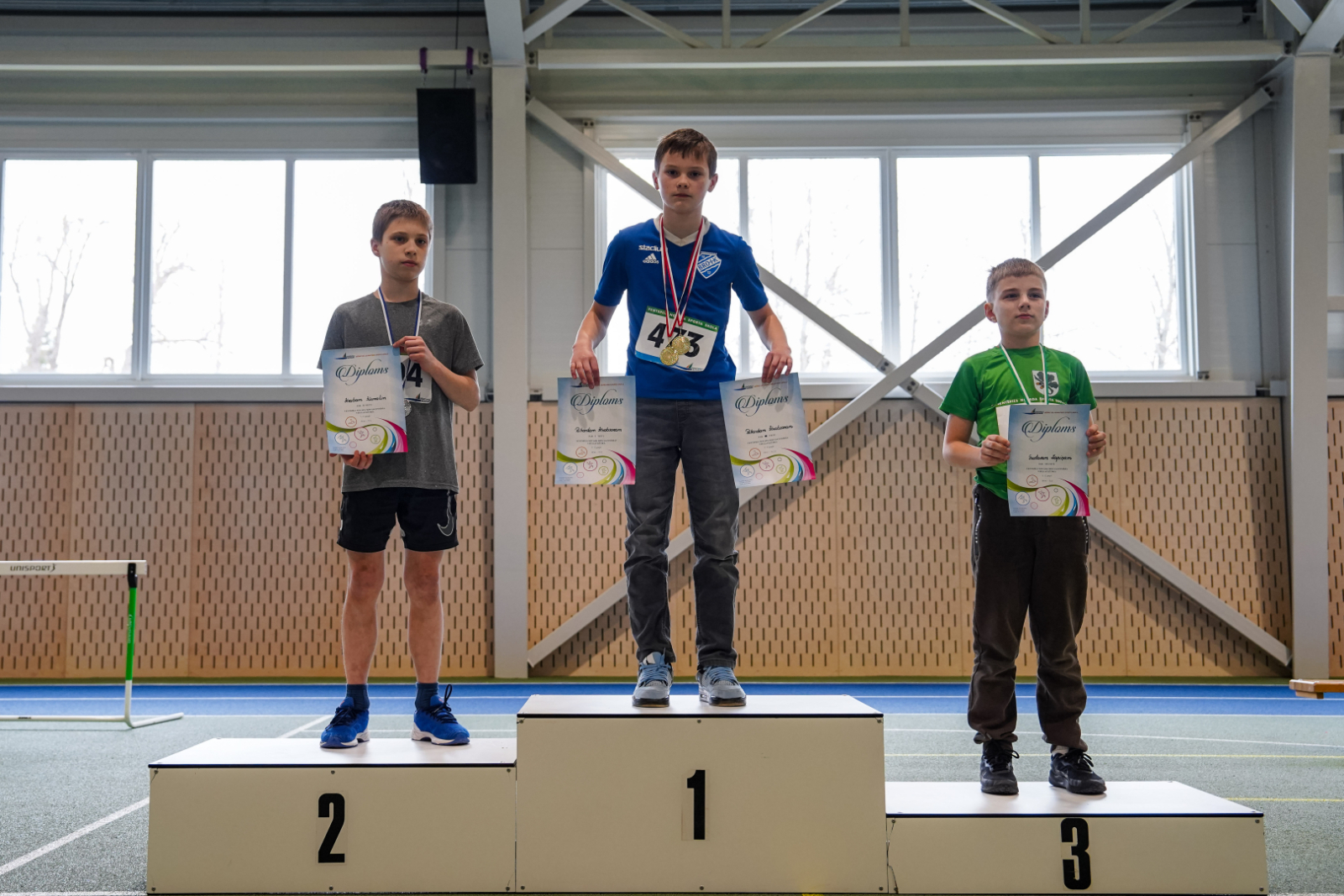 Sportisti uz pjedestāla 