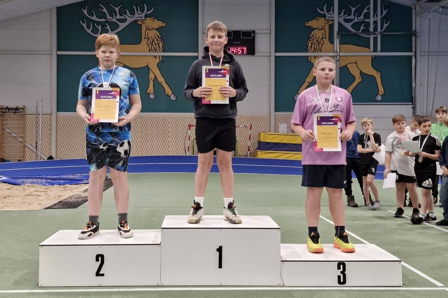 Lodes grūšanas U14 puišu pjedestāls