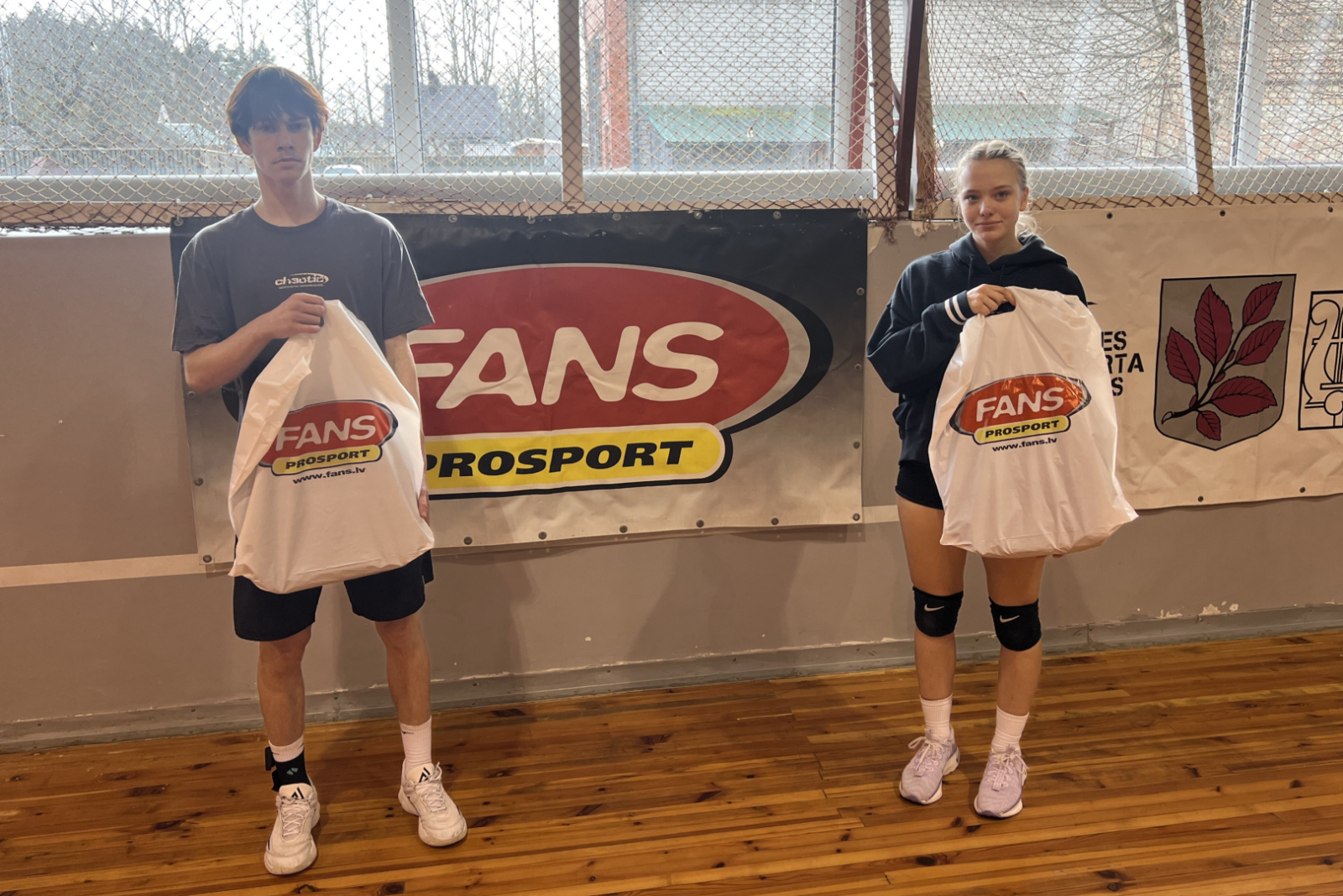 Sportisti ar balvām