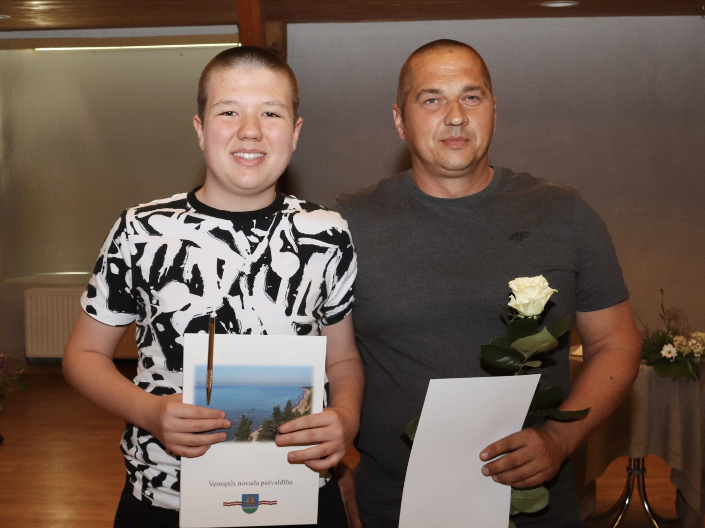 Apbalvotais ar atzinības rakstu