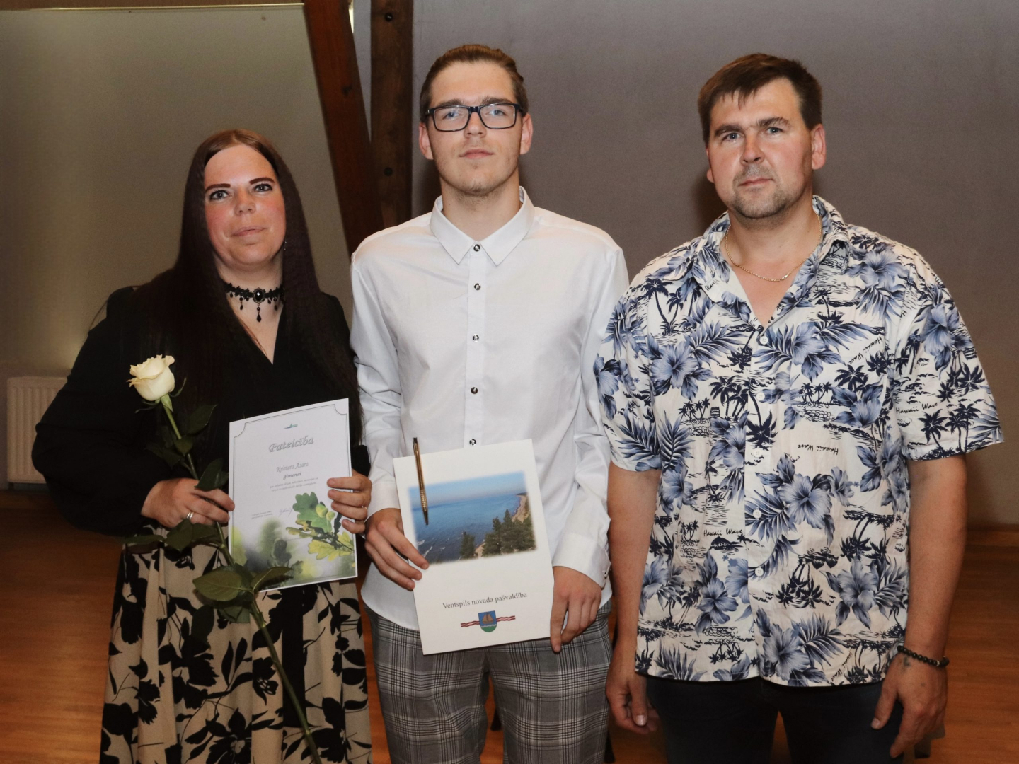 Apbalvotais ar atzinības rakstu