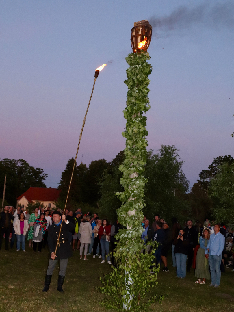 Tiek iedegta pūdele